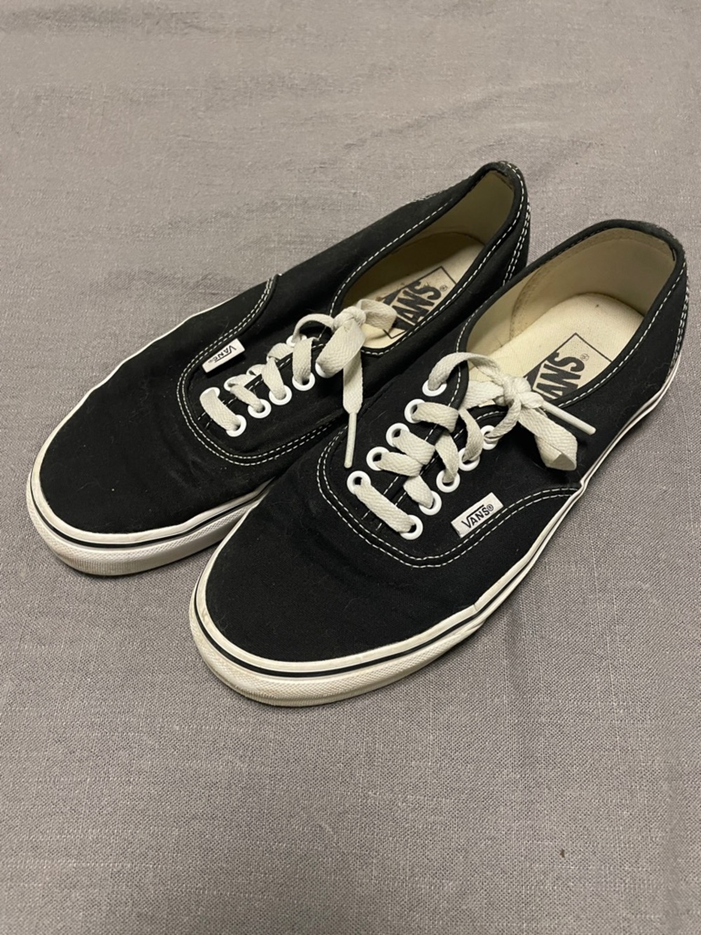 Vans Black Canvas Authentic W8.5 M7